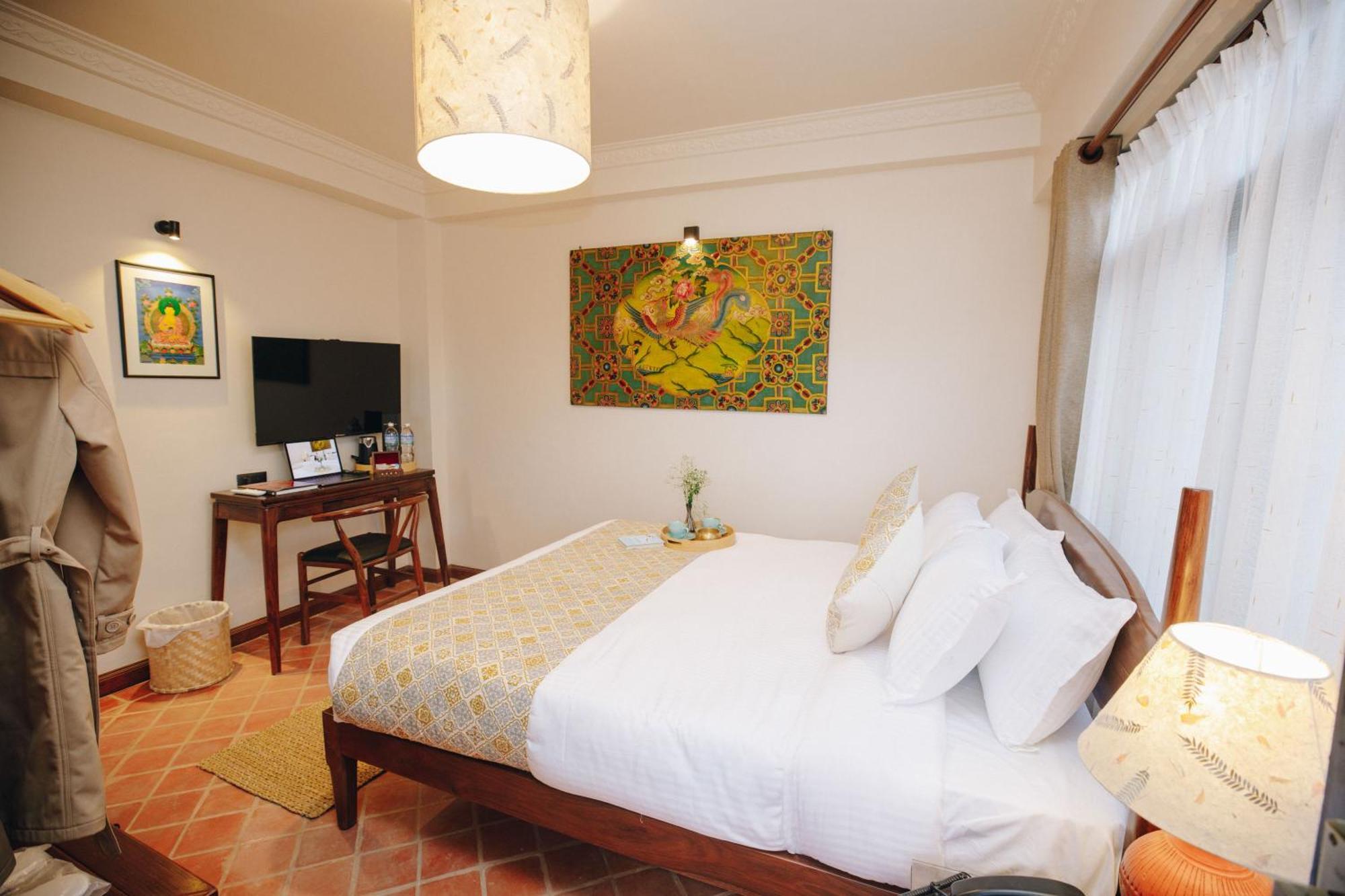 Swarga Heritage Hotel - A Traditional Stay Катманду Стая снимка